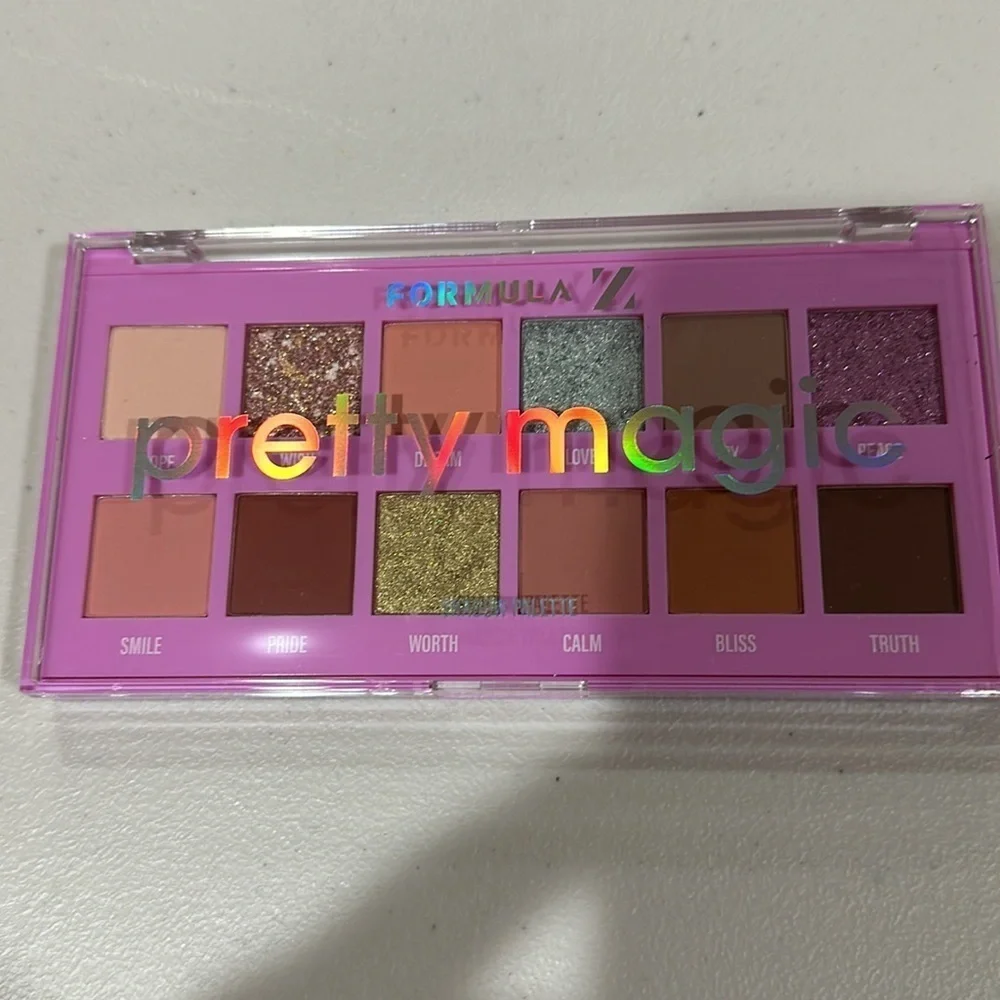 Pretty Magic Eyeshadow Palette Pretty Magic 12-Pan Eyeshadow Palette